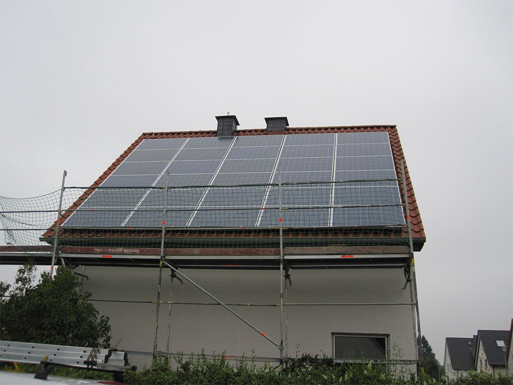 Photovoltaik-Anlage auf Einfamilienhaus